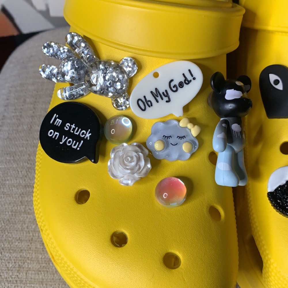 Pre Own Custom Women's Yellow Platform Non-Slip Sandals Clogs +FREE JIBBITZ PACK - Picture 6 of 7